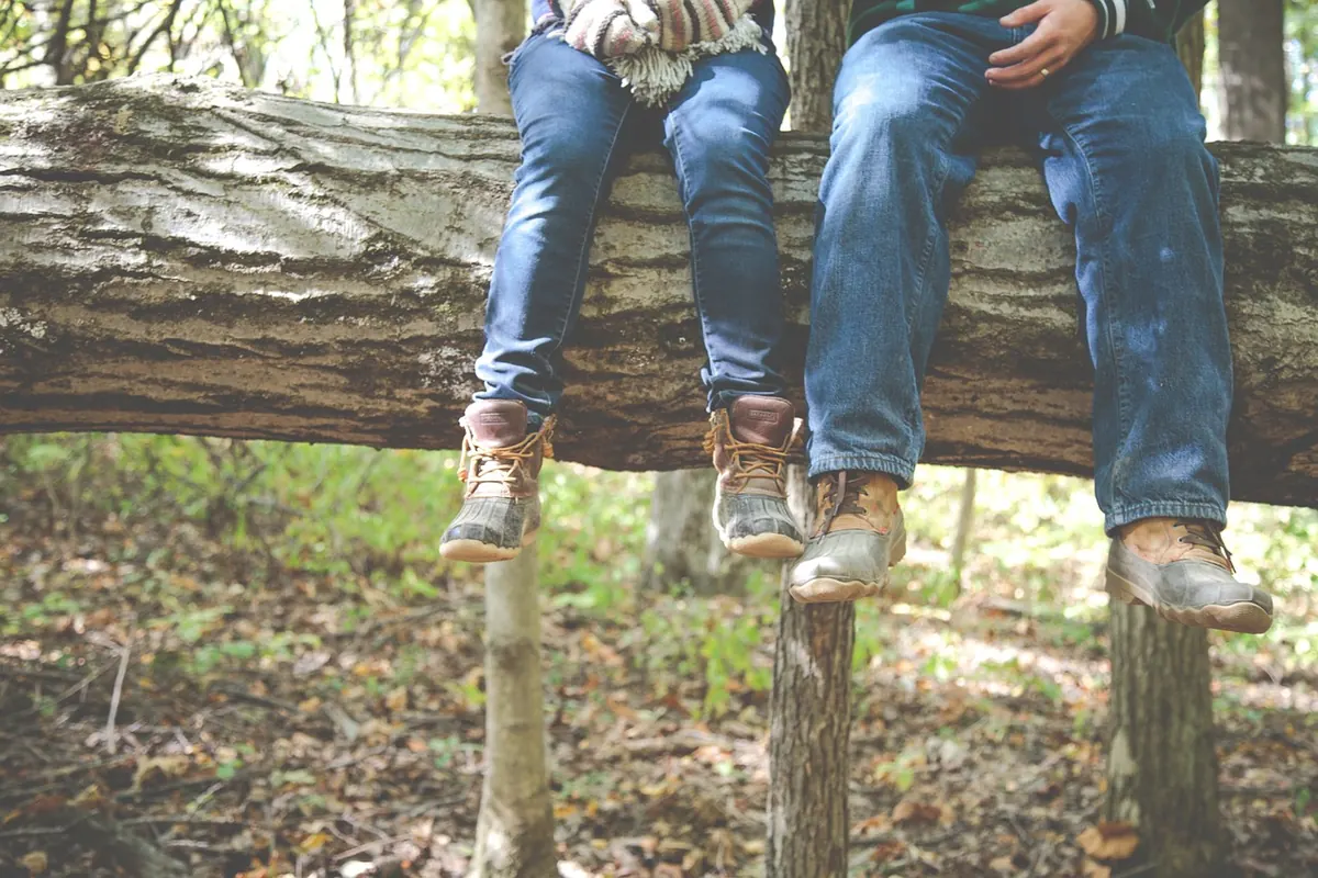 Hiking with Kids: A Parent's Guide to Short, Fun, and Safe Trails